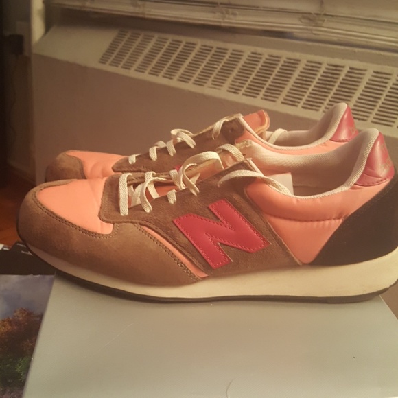 Mens new balance sneakers - Picture 2 of 4